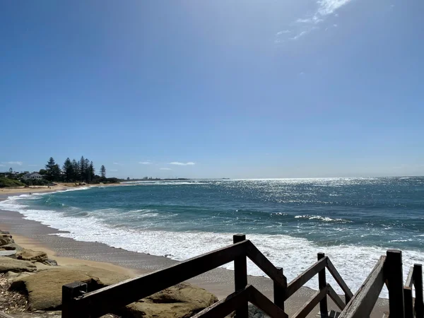 Moffat Beach