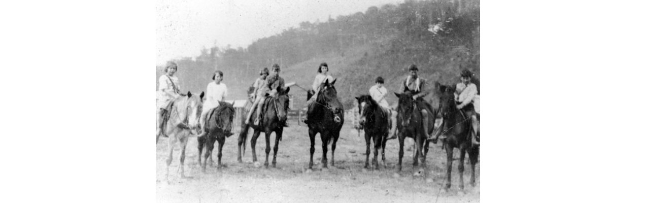 School children from the Walli Creek area on horseback, ca 1930s