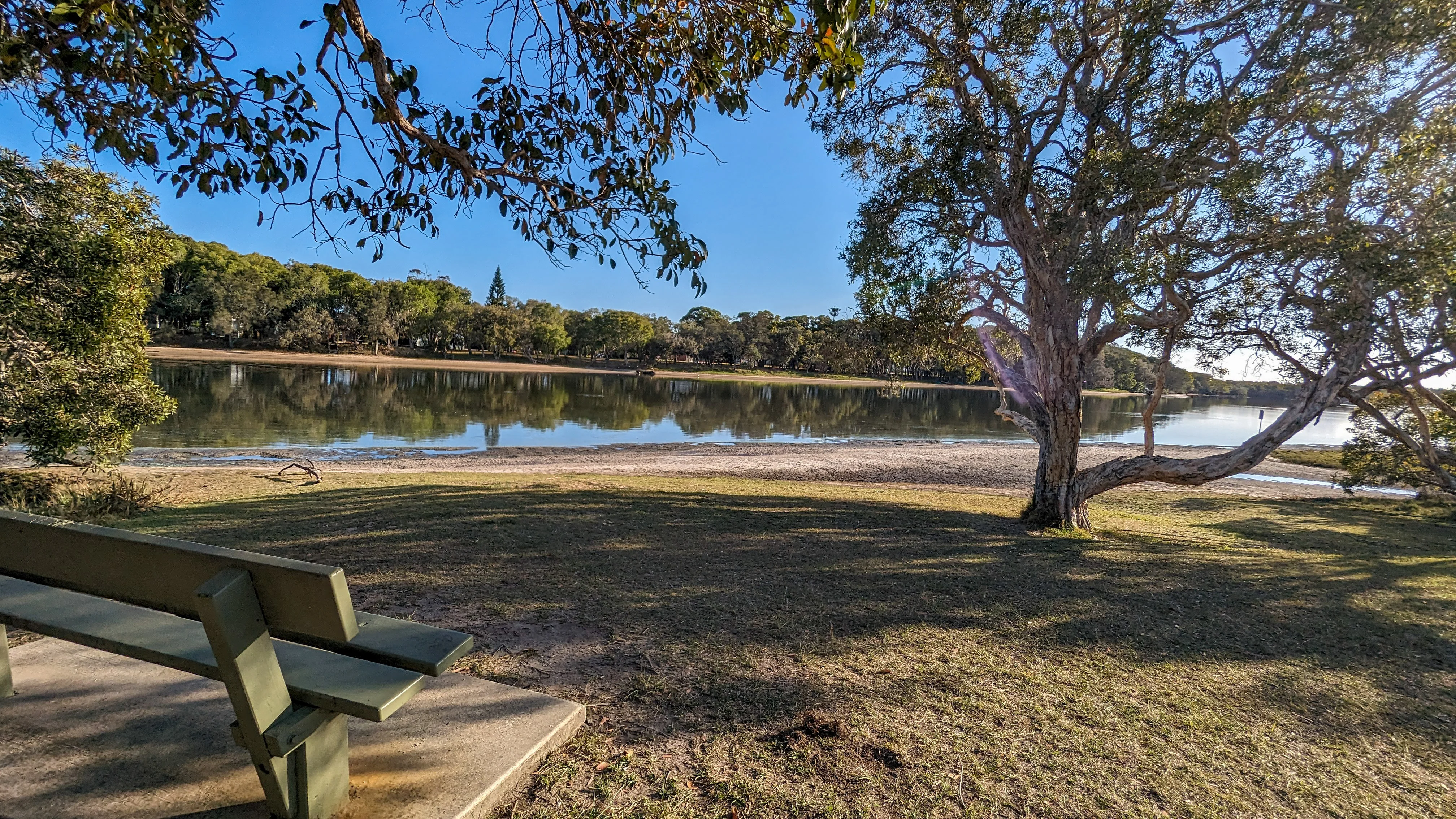 Currimundi Lake – ‘Loop the Lake’ walk