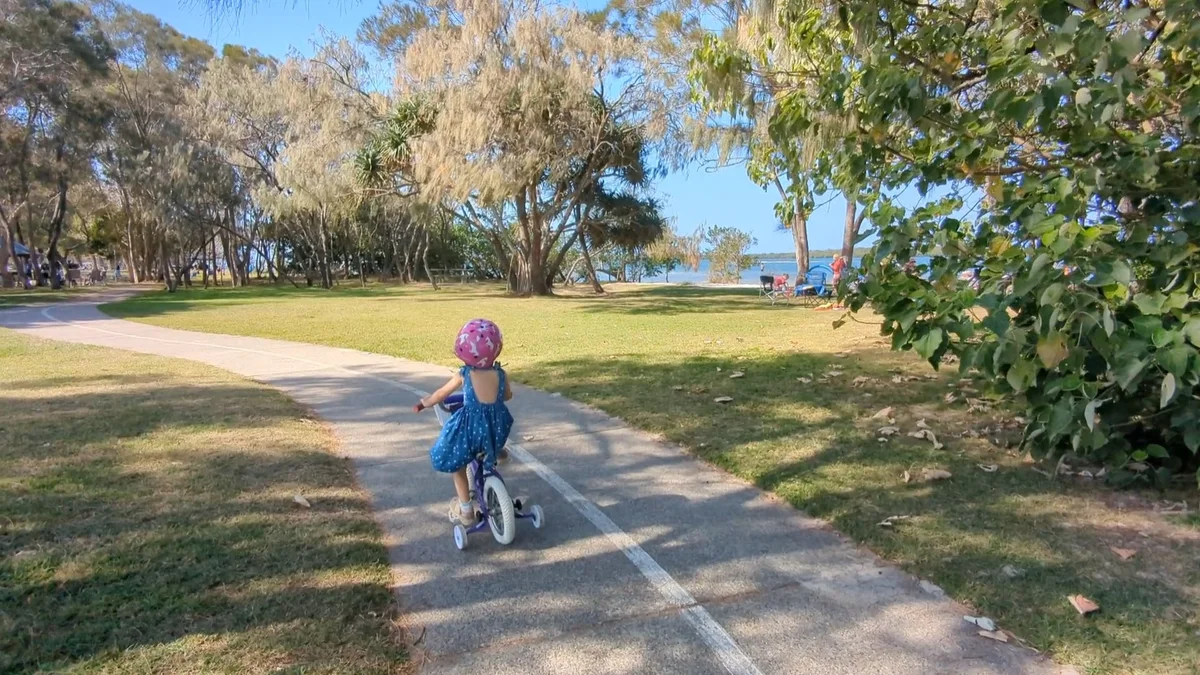 Adventure time: Golden Beach Esplanade - 5.1km