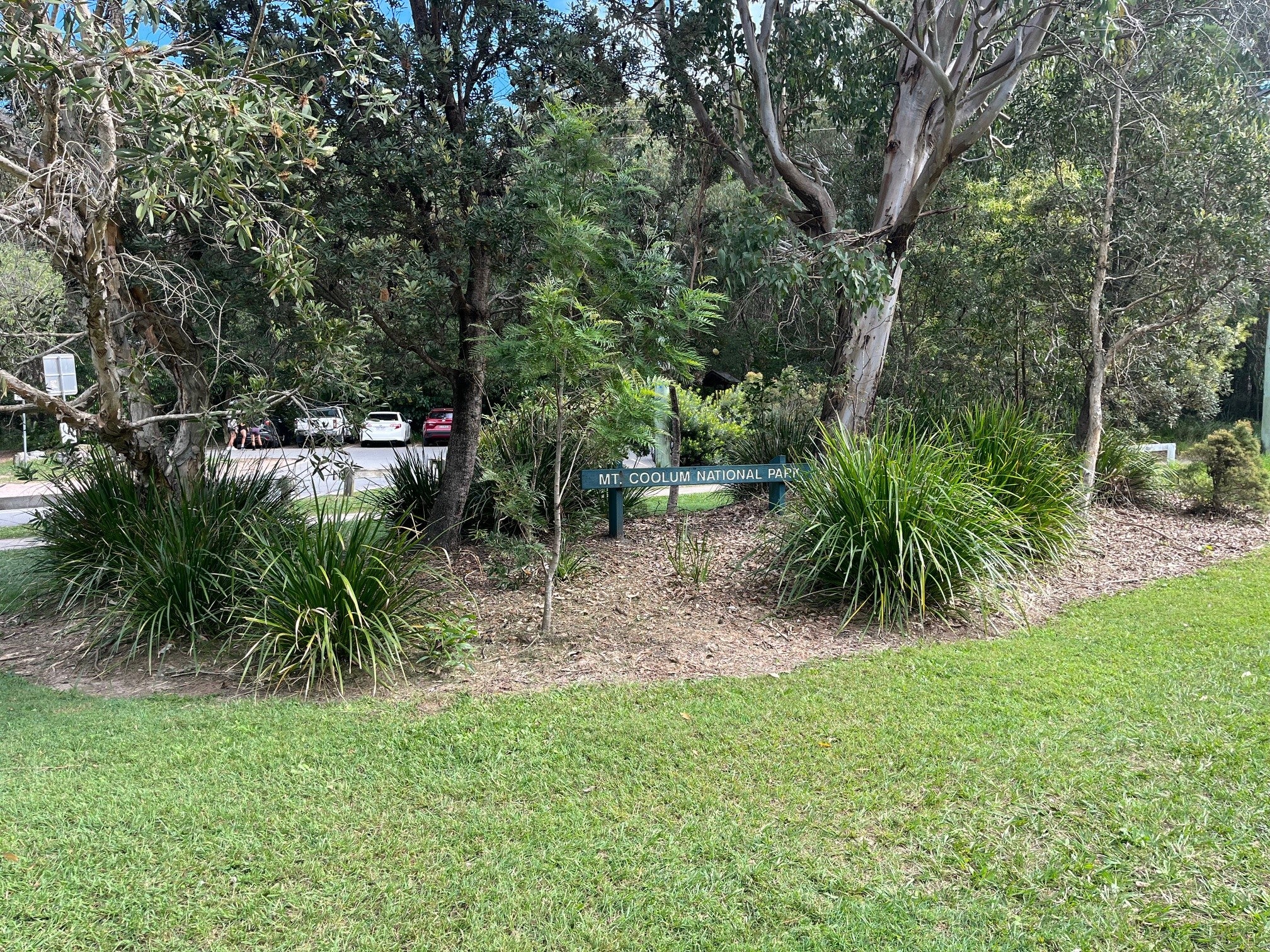 Mount Coolum National Park landscaping and signage