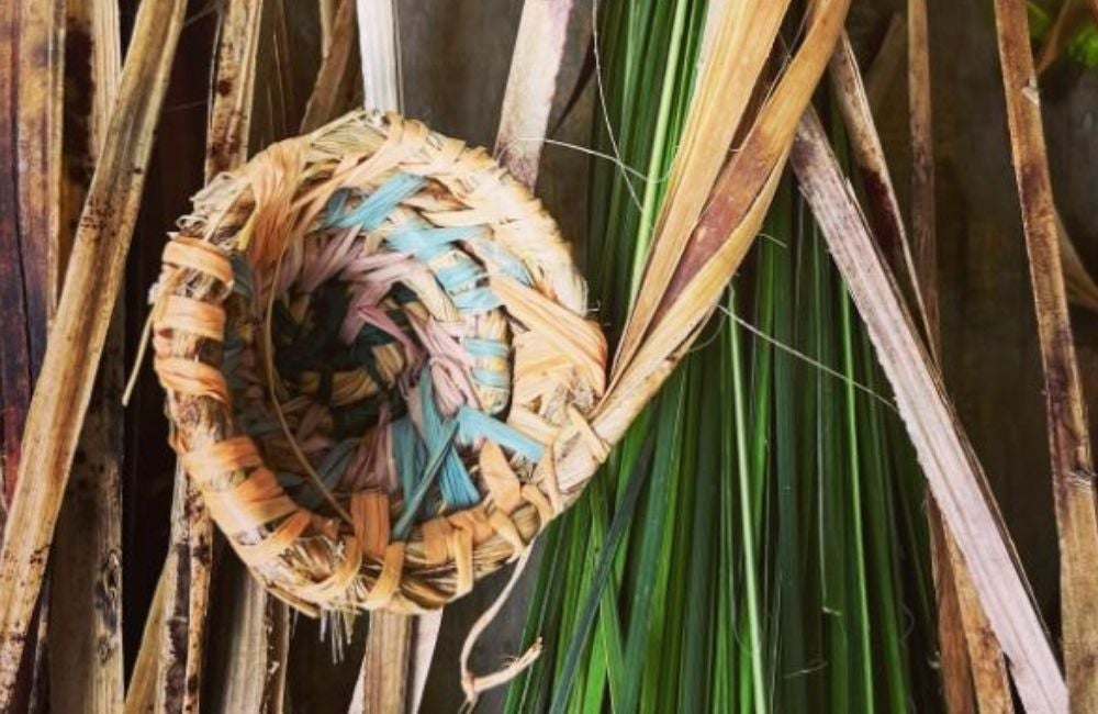 Bushcraft activities with Natureweavers